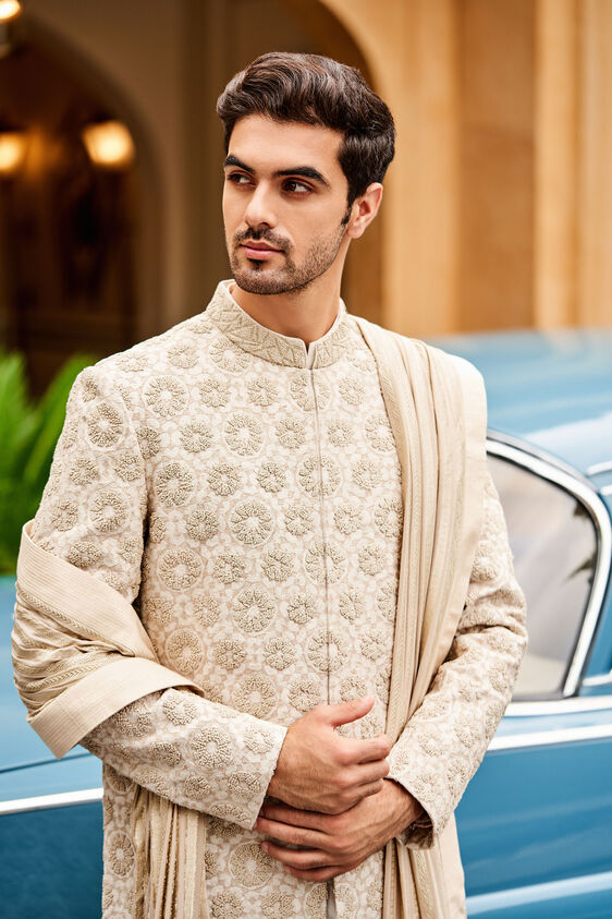 Farzad Sherwani, Off White, image 3